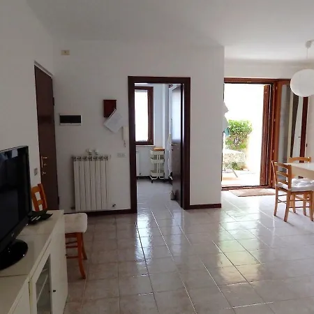 S119 - Sirolo, Nuovo Bilocale Con Giardino Apartament *